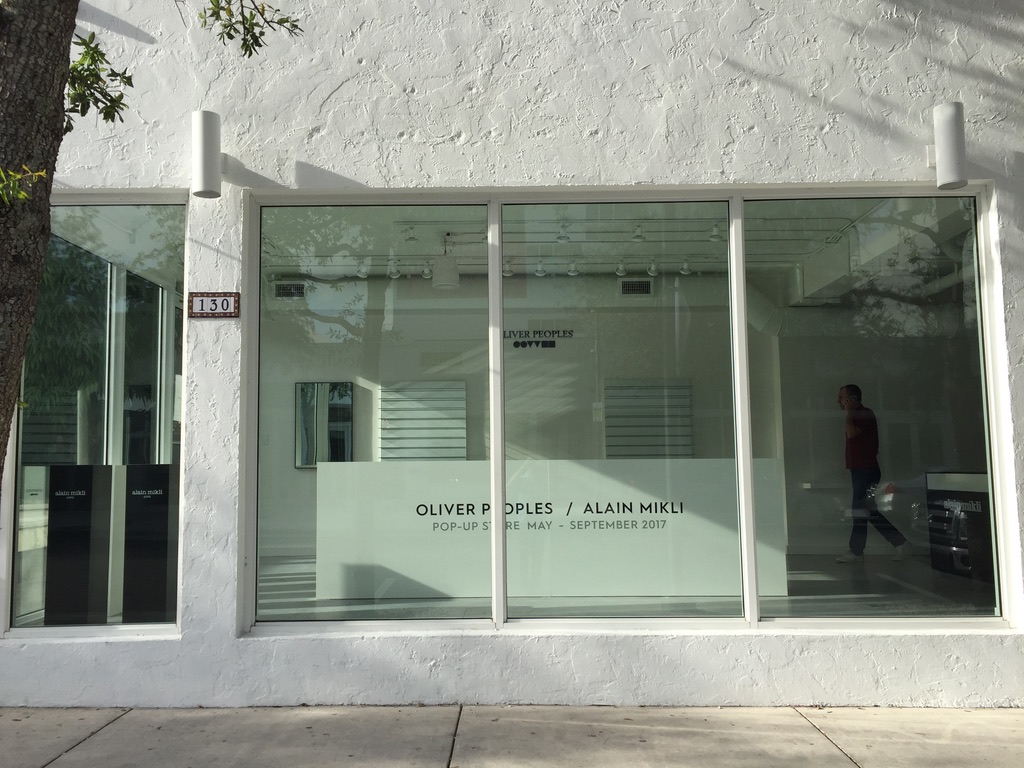 Oliver Peoples
